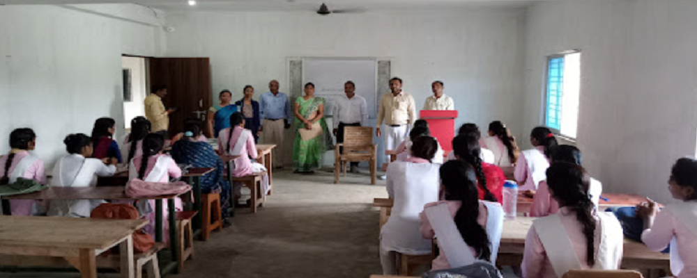GURU PHOOLCHAND GIRLS COLLEGE DAULATPUR GHAZIPUR 450086  (U.P.)	